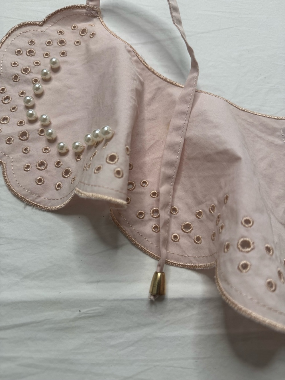 Steve Madden - Blush Scalloped Eyelet Cotton Pearl Trim Detachable Collar - Picture 4 of 9